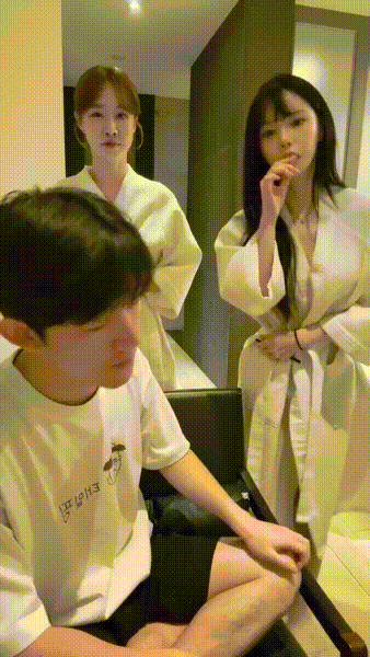 Korean Amateur Video 2026 – 인스타라방 신태일 여자2명 벌칙 레즈플 Korean Amateur Video 2026 – 인스타라방 신태일 여자2명 벌칙 레즈플